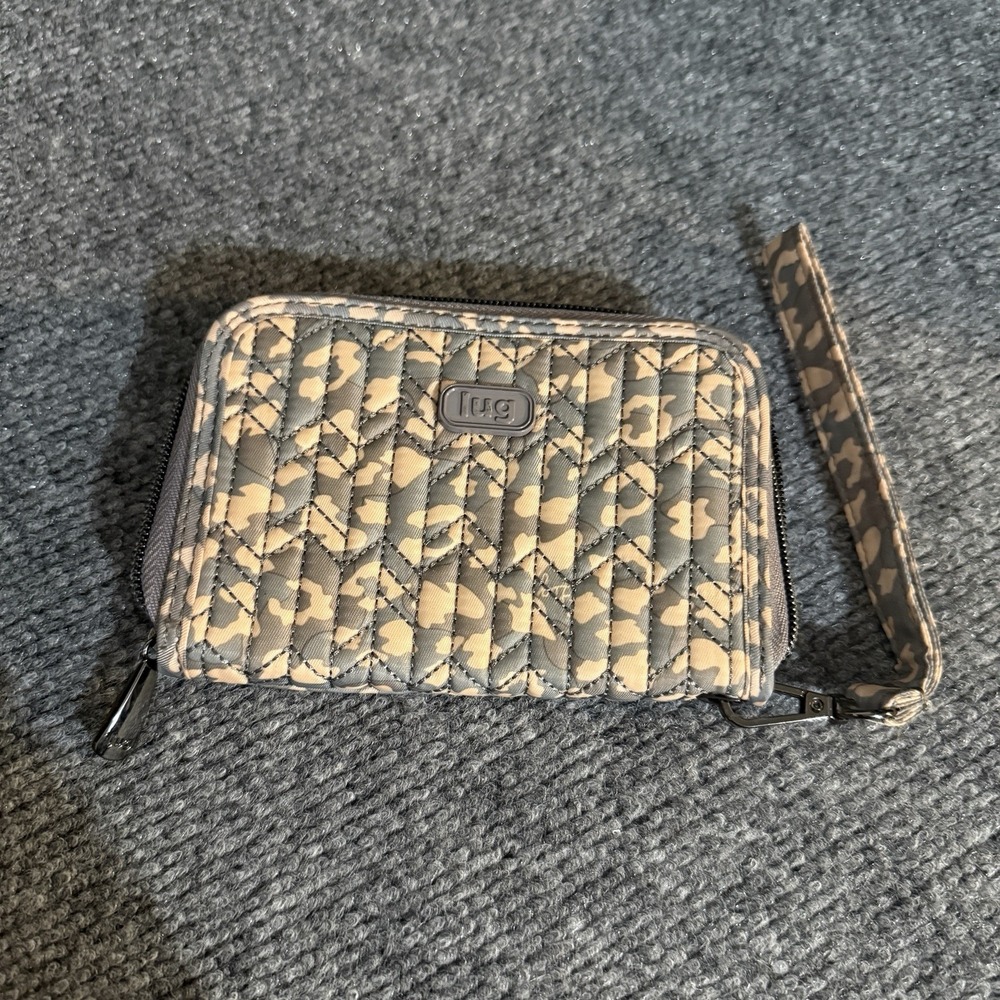 Lug Rodeo Wallet Gray Cream Quilted Full Around Wristlet Organizer Travel Boho